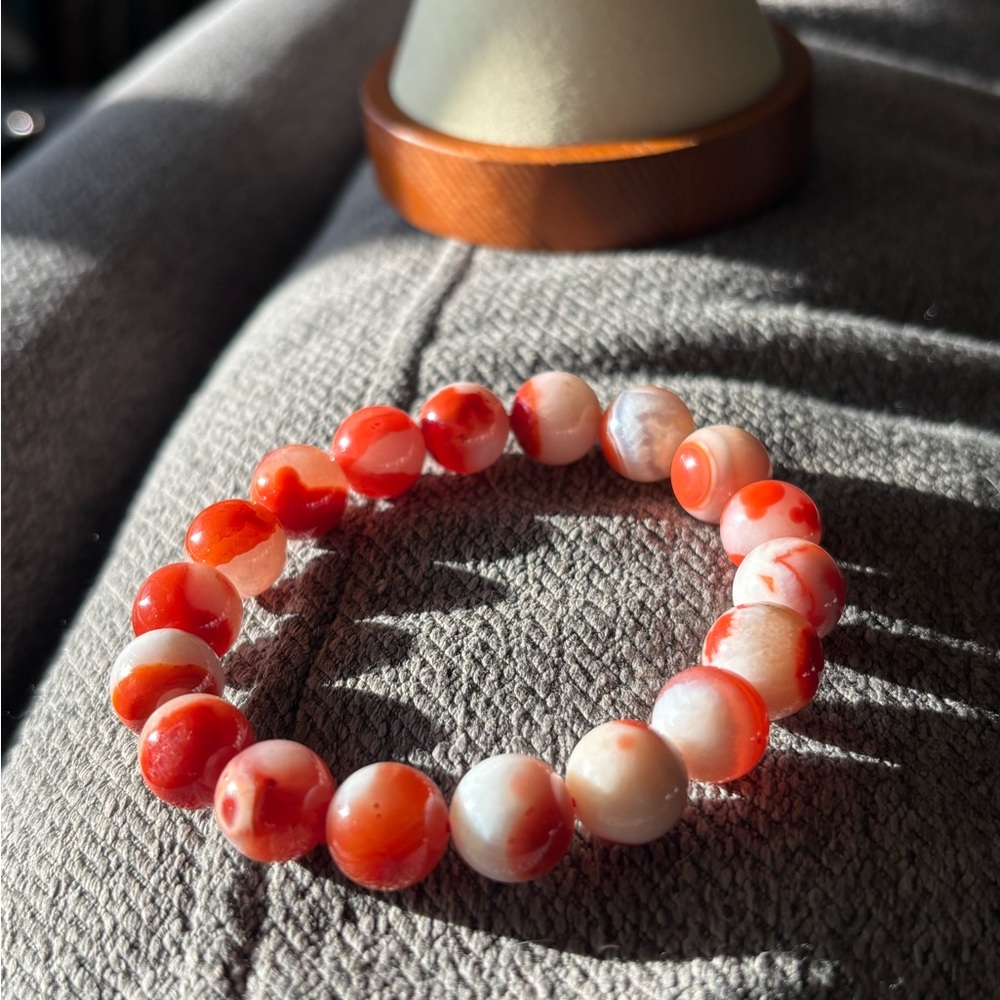 Nan Hong Agate Beaded Bracelet